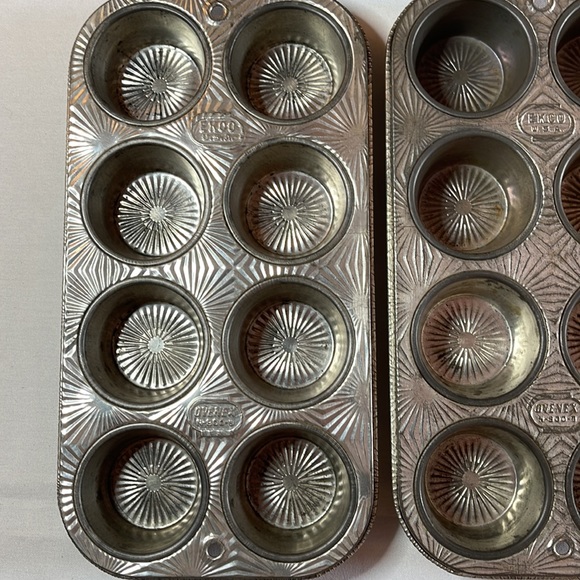 Set of 3 Vintage Ekco Mini Muffin Pans w/ Pattern - Picture 3 of 9